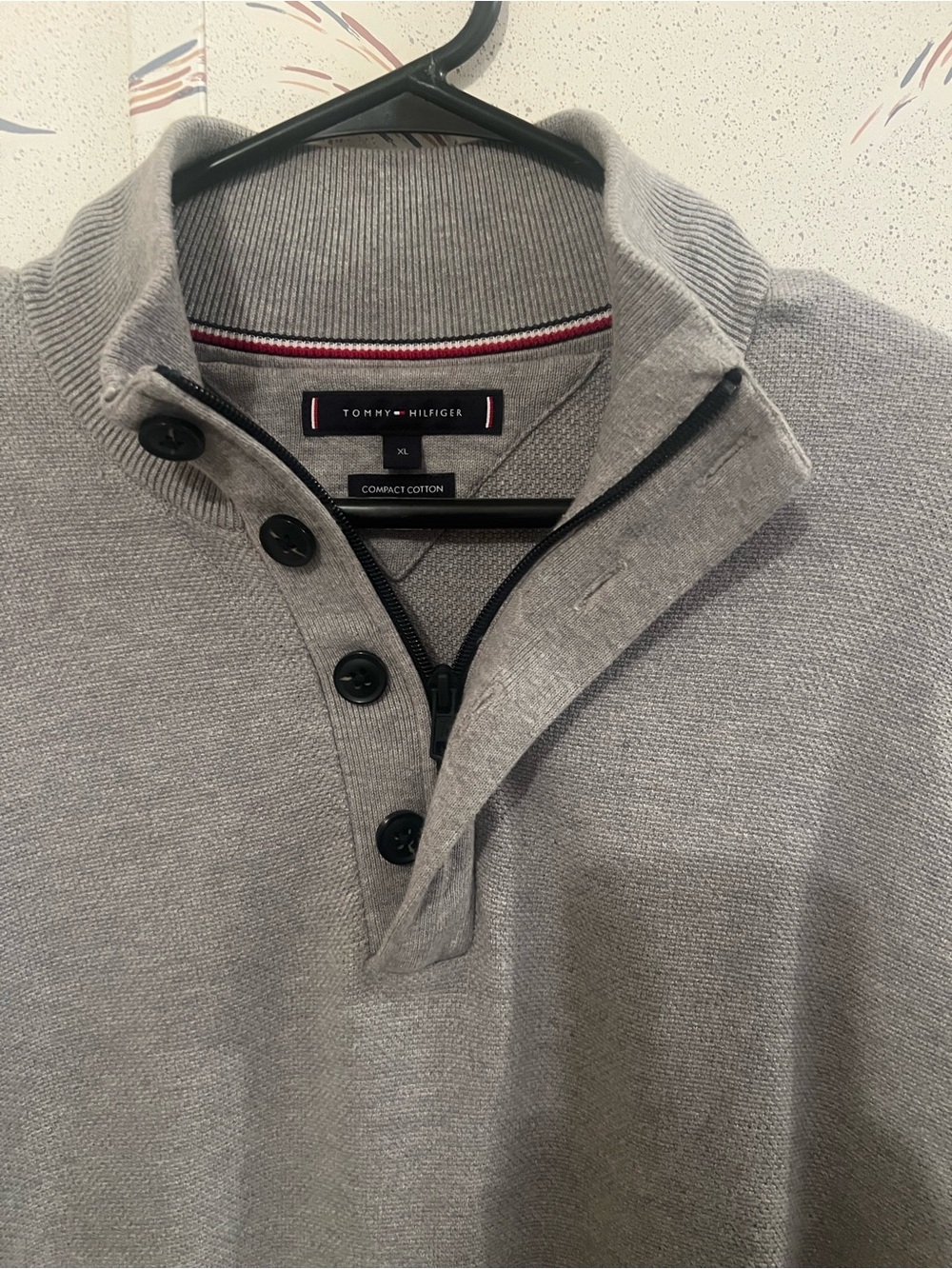 Tommy Hilfiger Men’s XL Gray Compact Cotton 1/4 Zip Button Mock Neck Sweater
